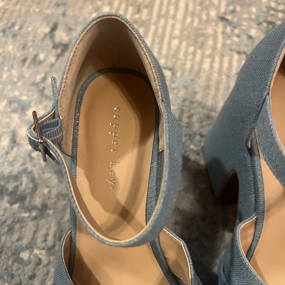 Copper Key Heel - Picture 2 of 6